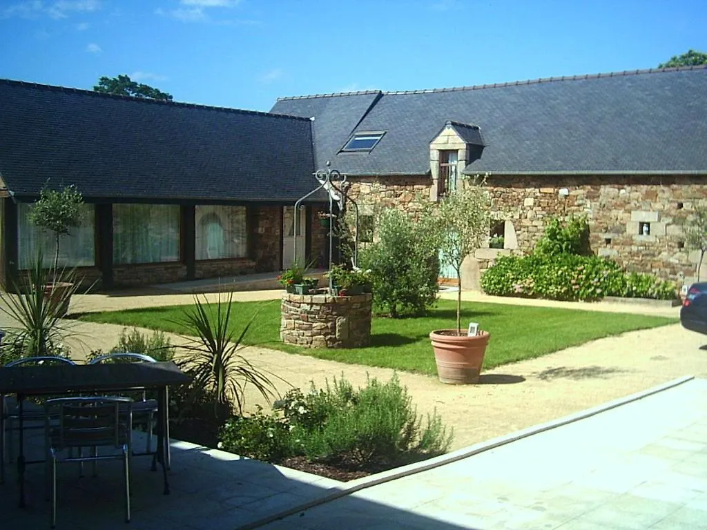 Domaine De Kermodest Hotel Quemper-Guezennec