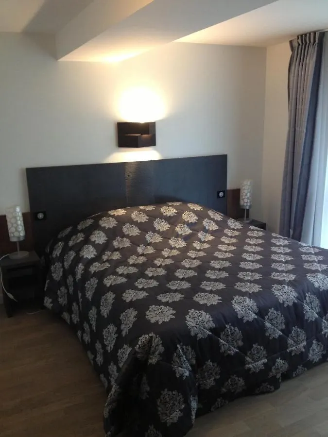 Domaine De Kermodest Hotel Quemper-Guezennec 3*,  France